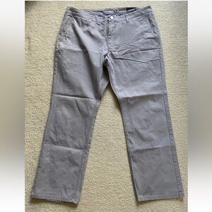 Bonobos Chino Pants Mens 38 x 30 Straight Leg Gray Flat Front Casual Preppy Golf
